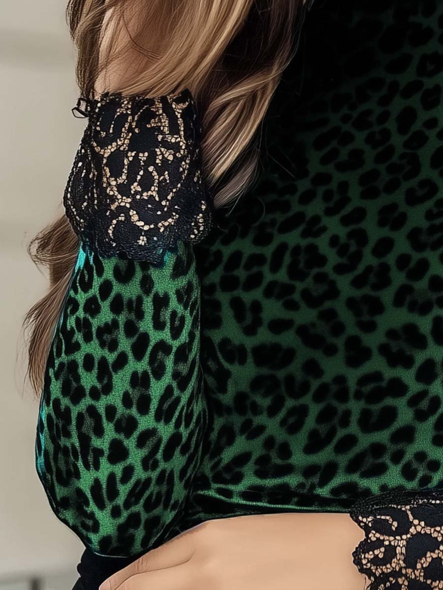 Inéalondon™ | Velvet T-Shirt